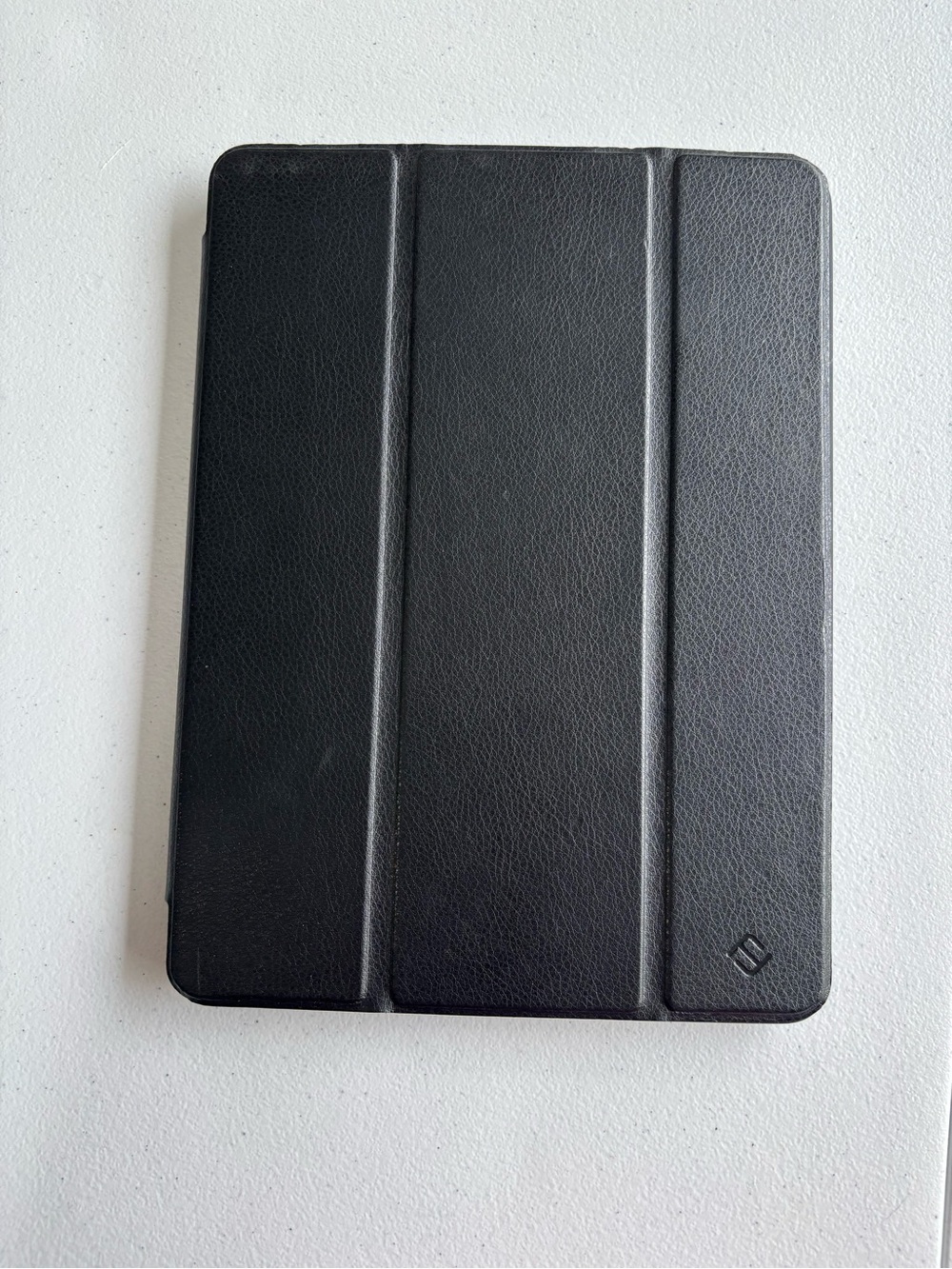 Black IPad 11” Folio Case - Leather-Style Smart Cover